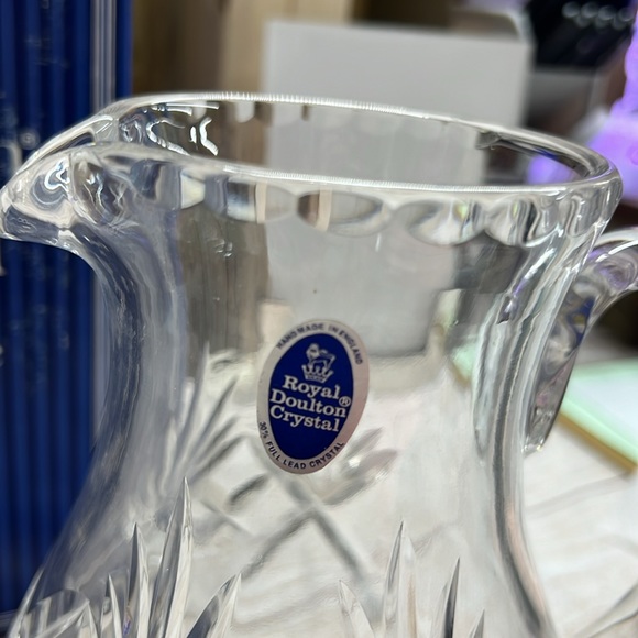 Vintage 30% Lead Etched Crystal Water Pitcher Royal Doulton Crystal - Picture 6 of 6